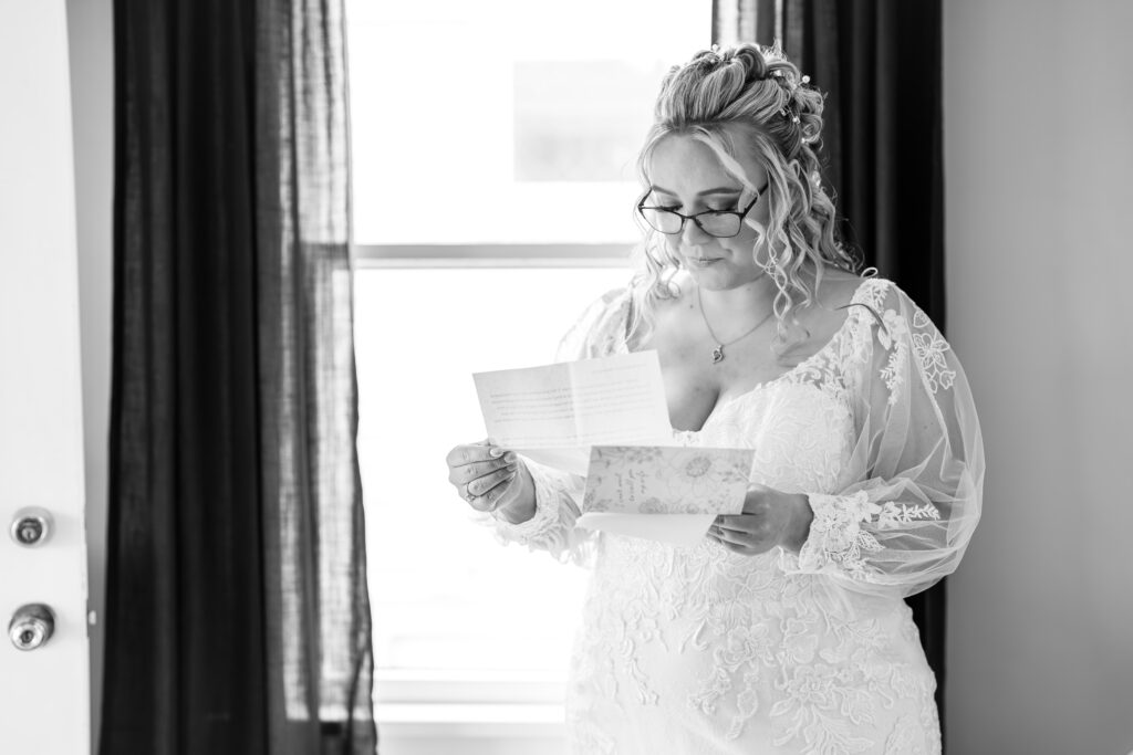 bride reading letter from groom