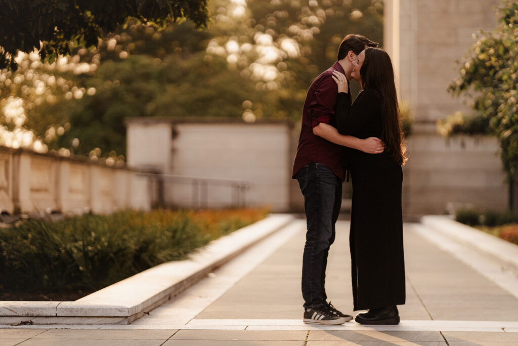 Engagement session in Cleveland | Portrait of couple
