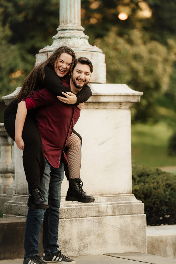 Engagement session in Cleveland | Portrait of couple